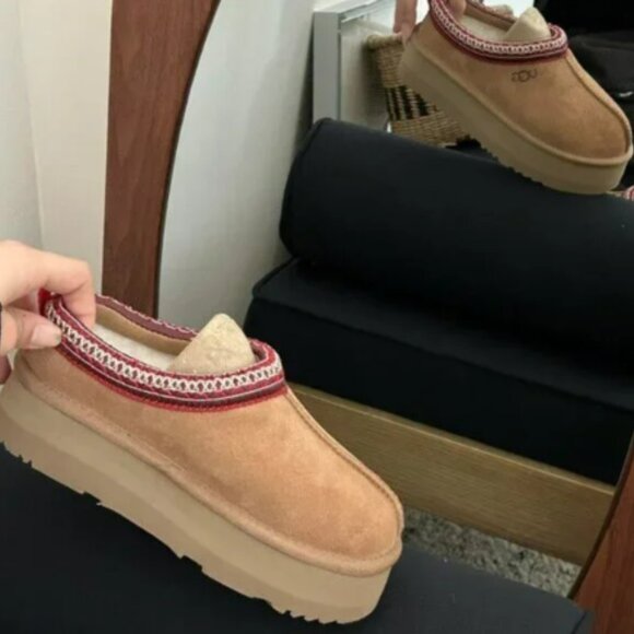 UGG Women's Tan Platform Mules with Red Accents - Picture 6 of 9